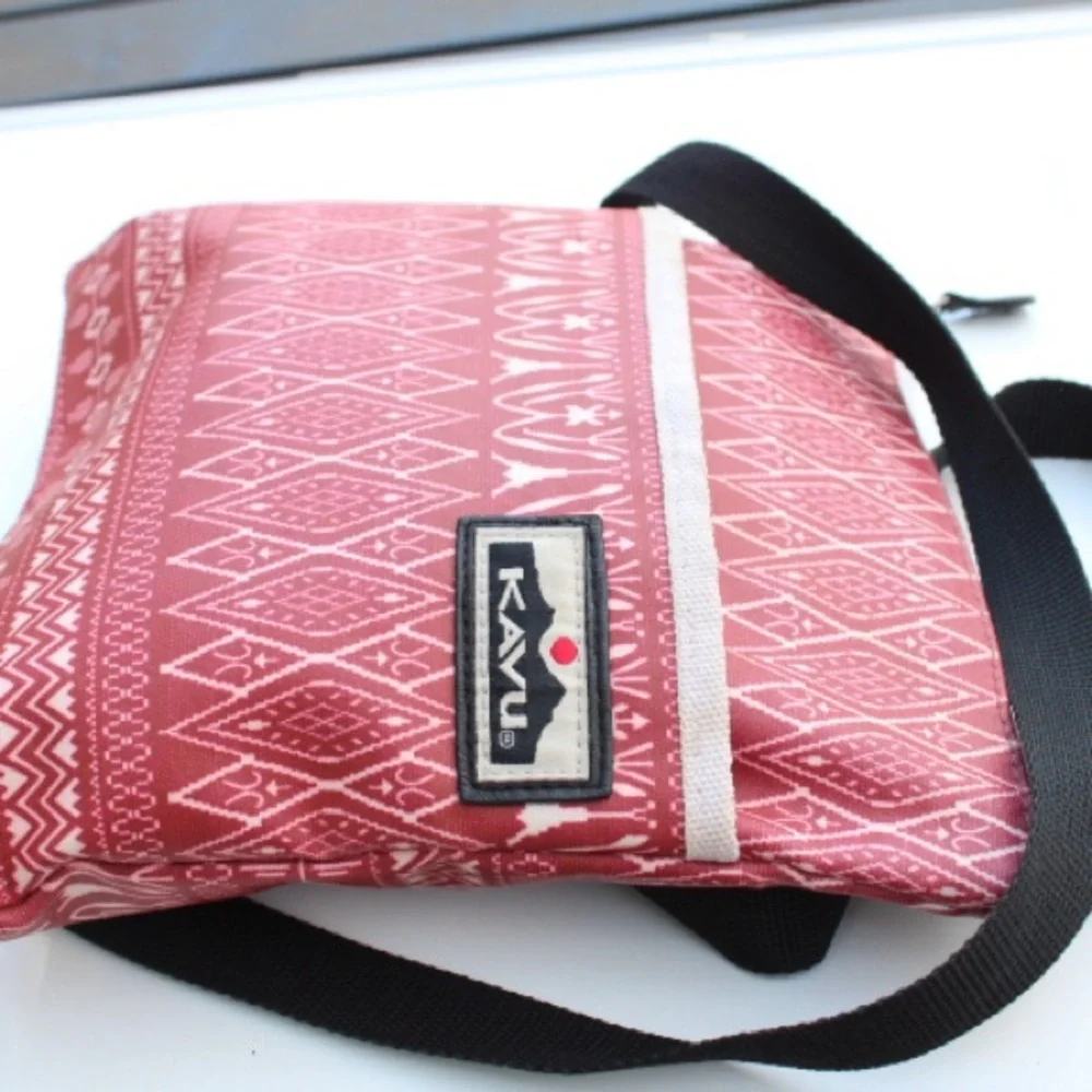 Kavu cross body bag Genuine Leather